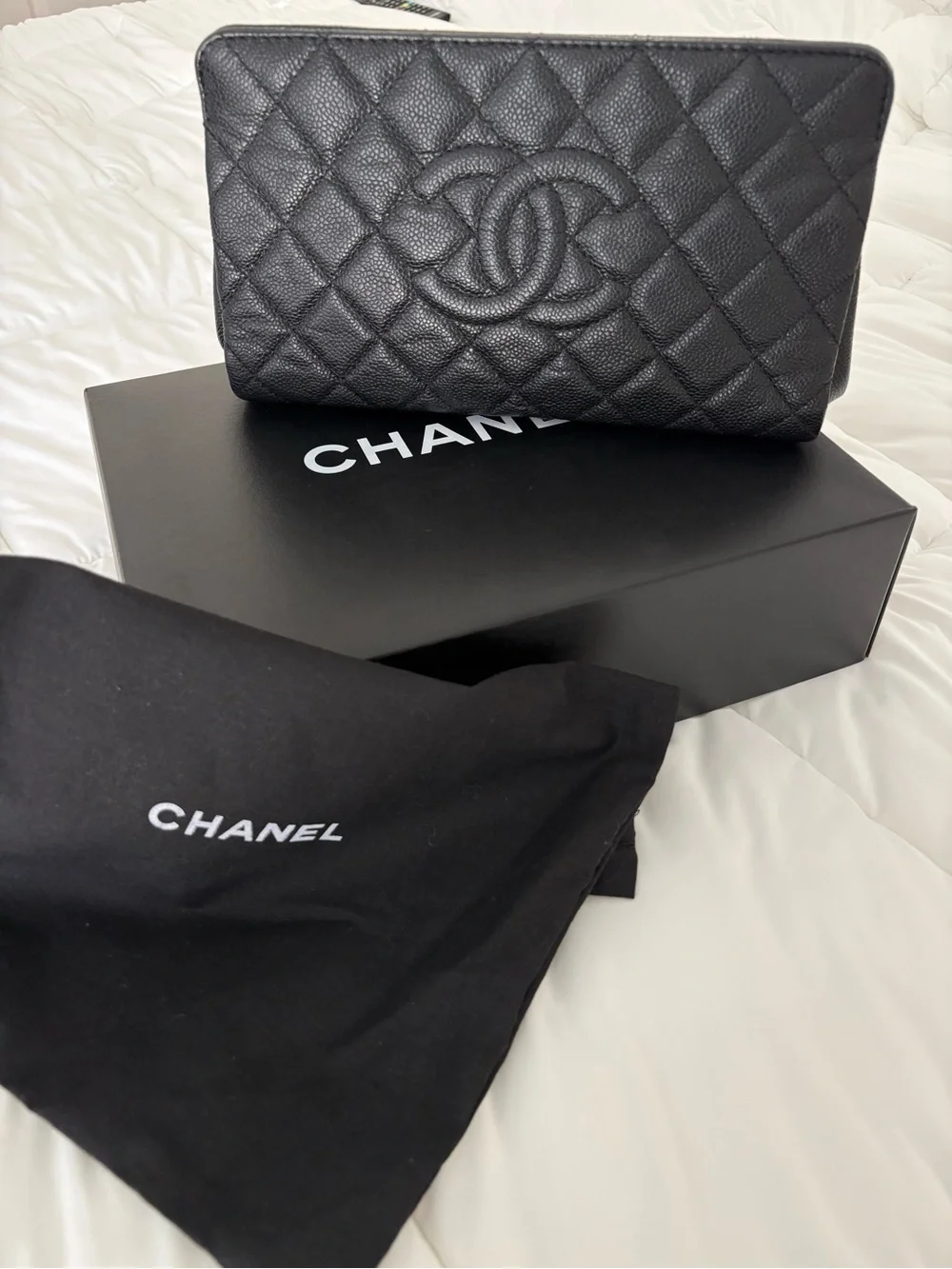 CHANEL Black Caviar Quilted Clutch Pochette A65738 12A Full Set - Picture 9 of 12